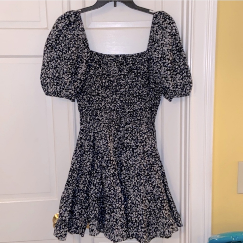 Dizzy Lizzy Floral poof dress